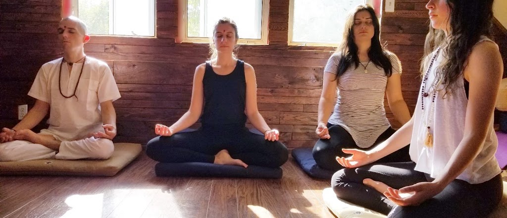 Siva Ashram | 3150 6e Rang, Saint-Calixte, QC J0K 1Z0, Canada | Phone: (438) 509-1984
