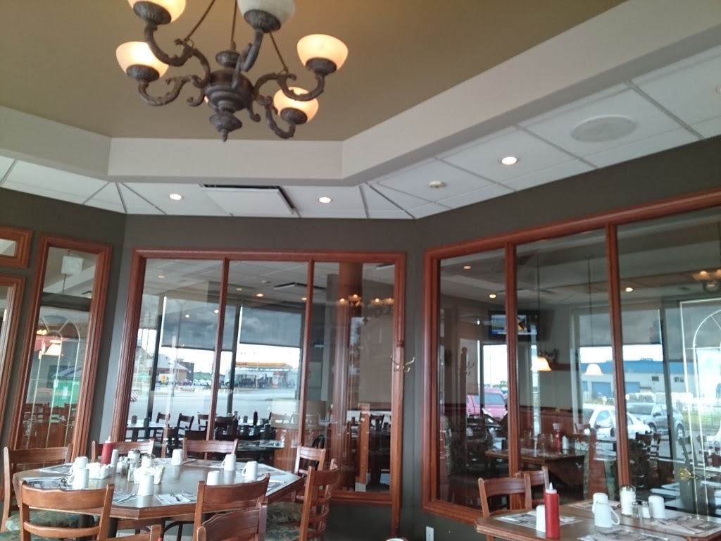 Resto-Bar lOasis | 820 QC-219, Saint-Jacques-le-Mineur, QC J0J 1Z0, Canada | Phone: (450) 245-1032