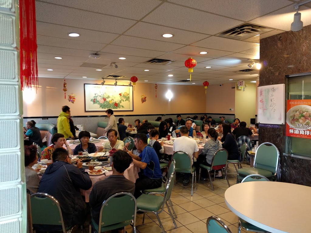 Lucky Joy Restaurant | 11780 Thorpe Rd, Richmond, BC V6X 1J5, Canada | Phone: (604) 303-8172