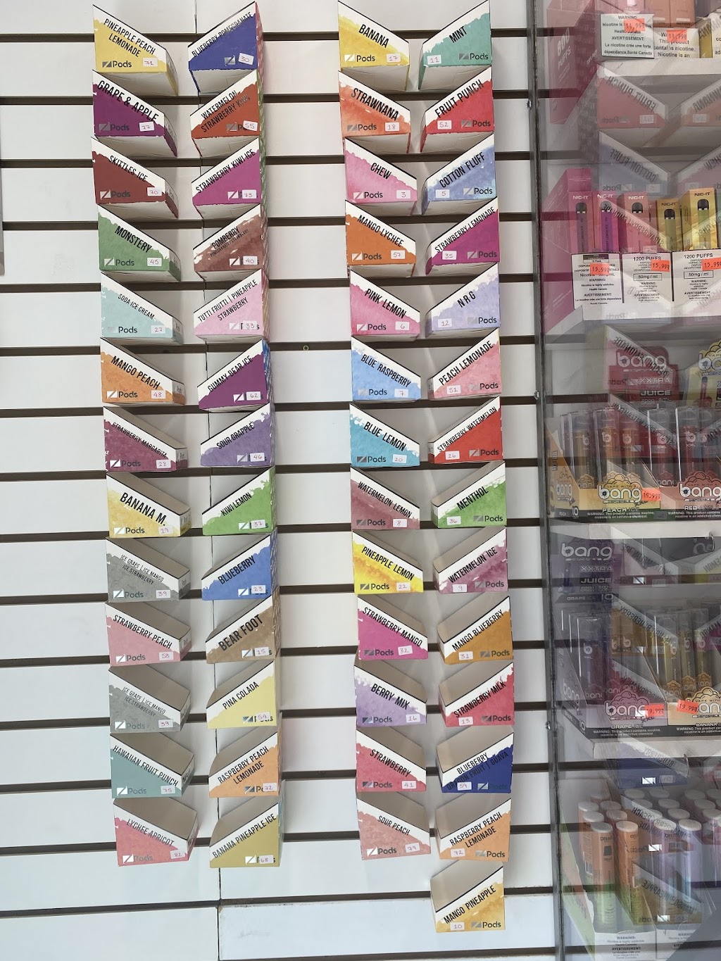 A+vape shop | 68 Wellington St, Port Hope, ON L1A 4H7, Canada | Phone: (905) 885-1465