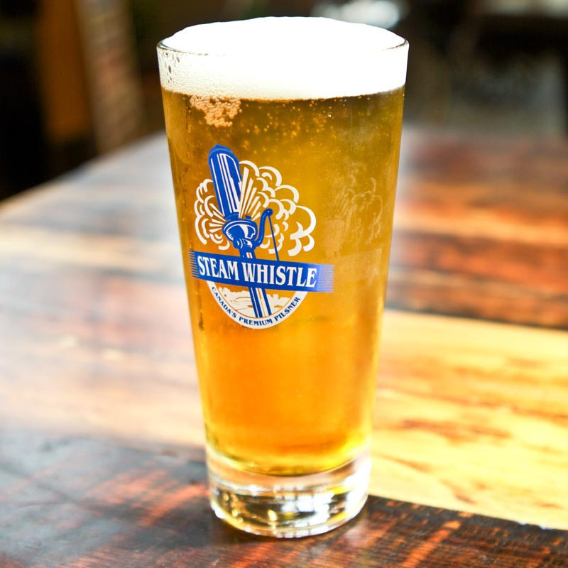 Montys Gastropub | 547 Ontario St, St. Catharines, ON L2N 4N4, Canada | Phone: (905) 397-7770
