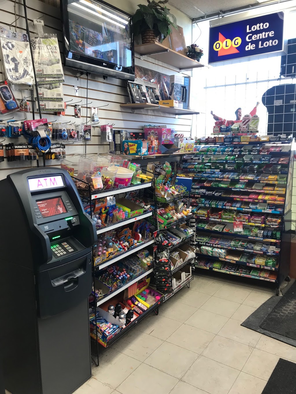 168 LUCKY STORE | 3100 Dixie Rd UNIT 3, Mississauga, ON L4Y 2A6, Canada | Phone: (905) 566-8618