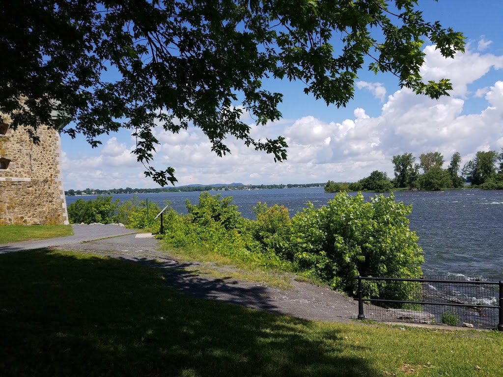 Fort Chambly National Historic Site | 2 Rue de Richelieu, Chambly, QC J3L 2B9, Canada | Phone: (450) 658-1585