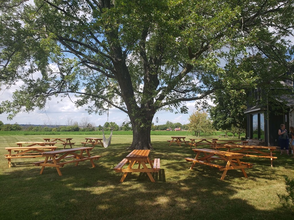 Tables For Event | 13660 Airport Rd, Caledon East, ON L7C 2W4, Canada | Phone: (647) 402-4146