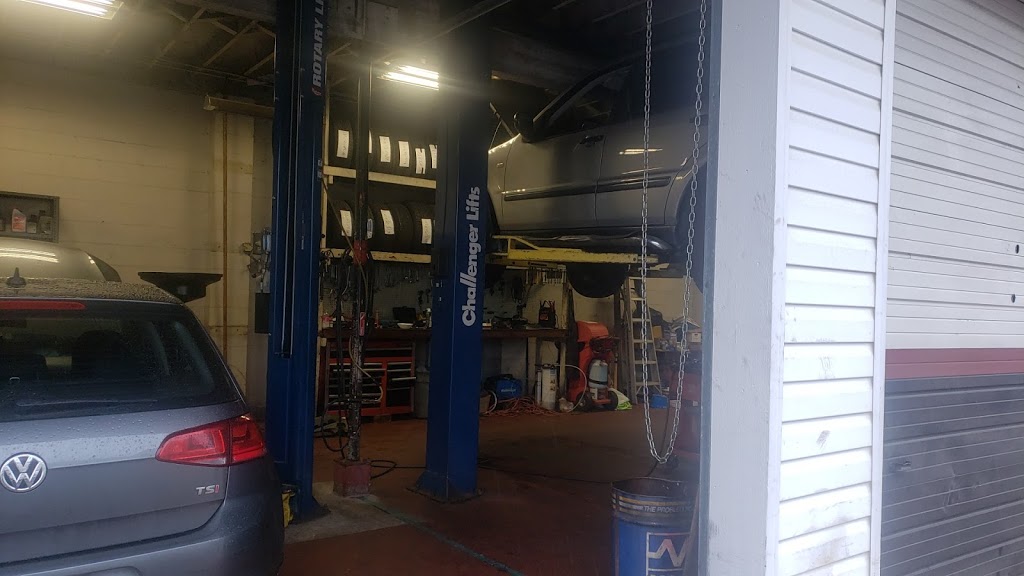 Big O Tires Surrey | 13654 104 Ave, Surrey, BC V3T 1W2, Canada | Phone: (604) 585-2388