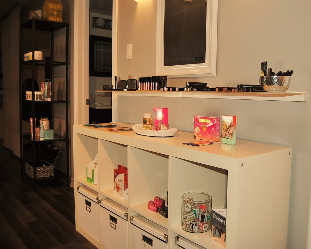 Blush Beauty Lounge | 136 Bufflehead Way, Gloucester, ON K1T 0G4, Canada | Phone: (613) 794-8269