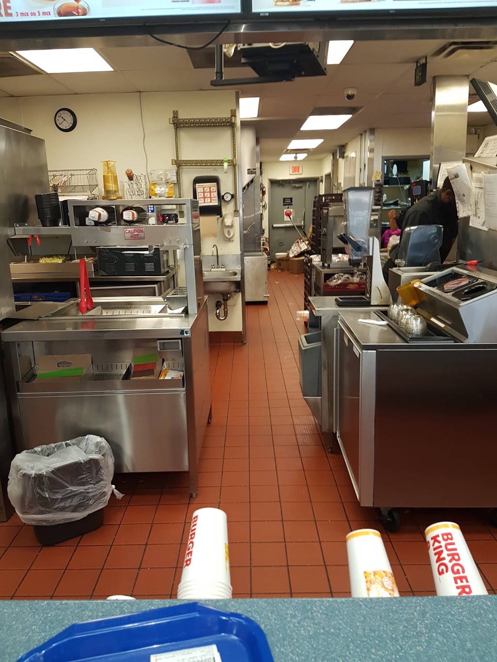 Burger King | 6150 Boul Henri-Bourassa E, Montréal-Nord, QC H1G 5X3, Canada | Phone: (514) 325-1343