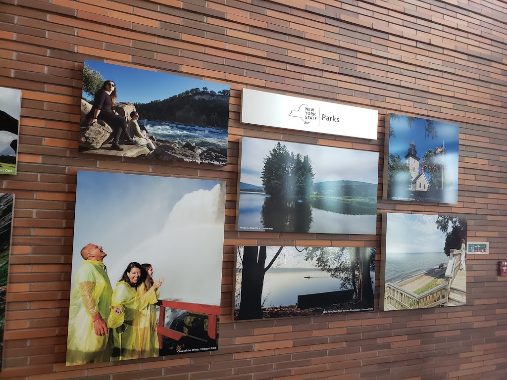 Western New York Welcome Center | 1999 Alvin Rd, Grand Island, NY 14072, USA | Phone: (716) 773-0970