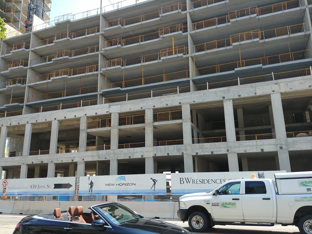 Bridgewater Residences on the Lake | 2042 Lakeshore Rd, Burlington, ON L7R 0A4, Canada | Phone: (905) 777-0000