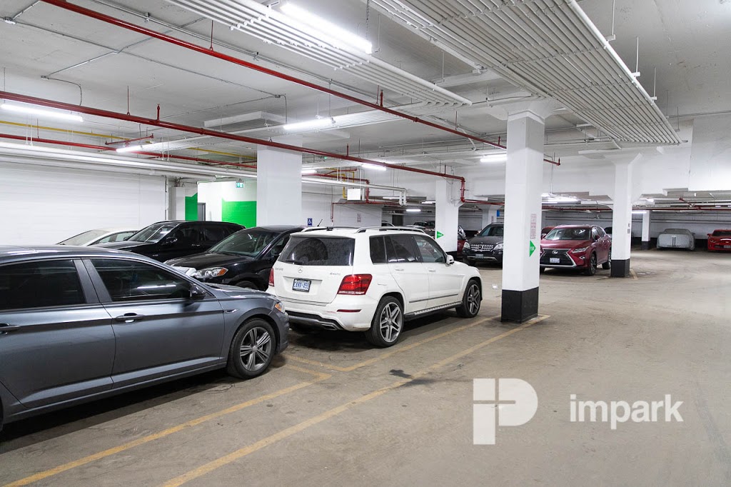 Impark Parking | 555 Sherbourne St, Toronto, ON M4X 1K7, Canada | Phone: (416) 369-1801