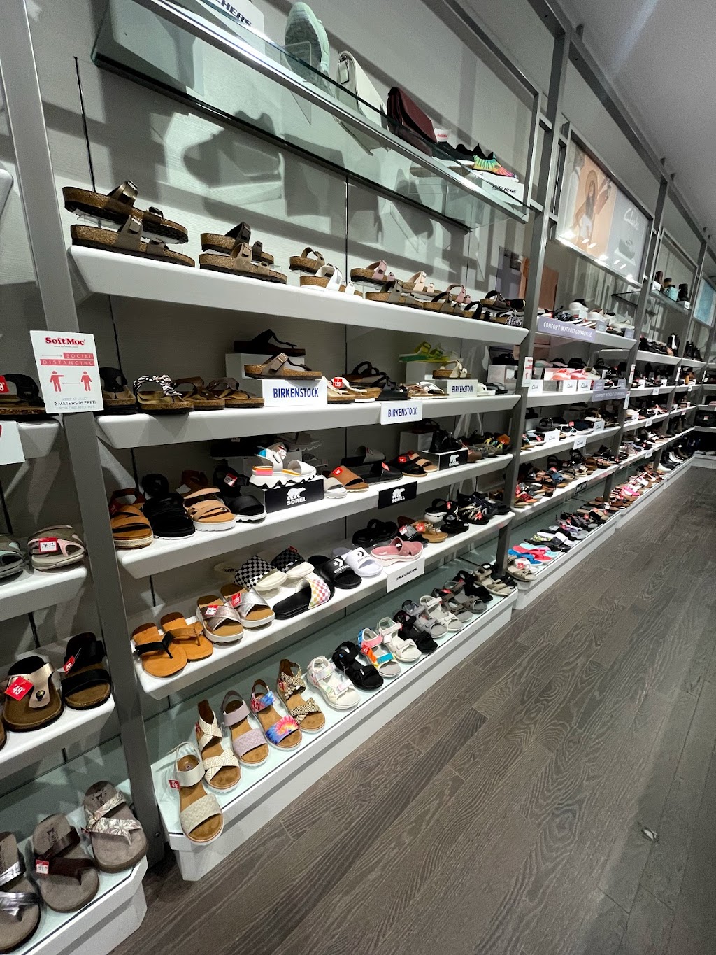 SoftMoc | 2960 Kingsway Dr Unit E001A, Kitchener, ON N2C 1X1, Canada | Phone: (519) 893-5722