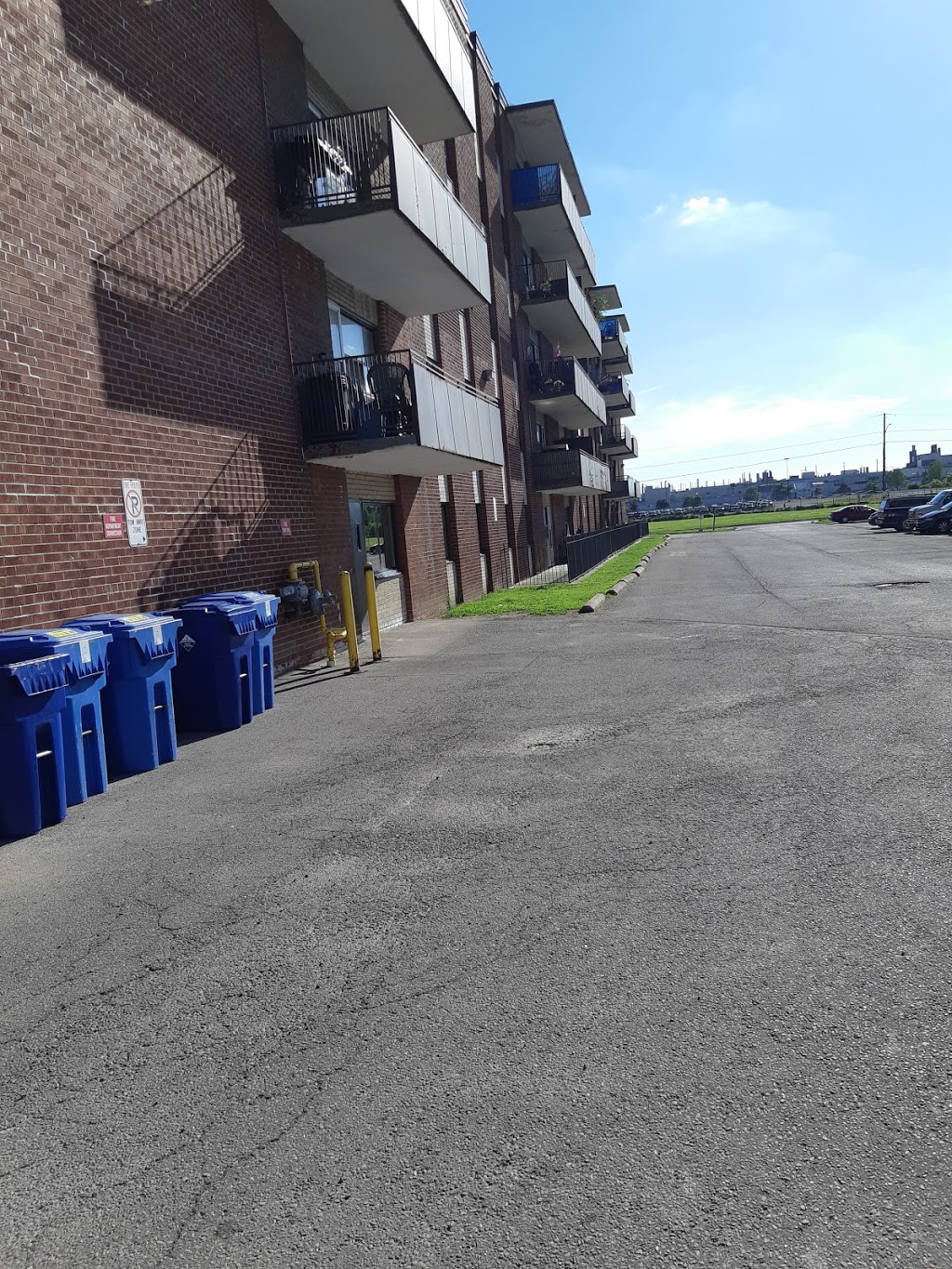 835-885 Oxford Inc. | 885 Oxford St, Oshawa, ON L1J 3W3, Canada | Phone: (905) 723-6051