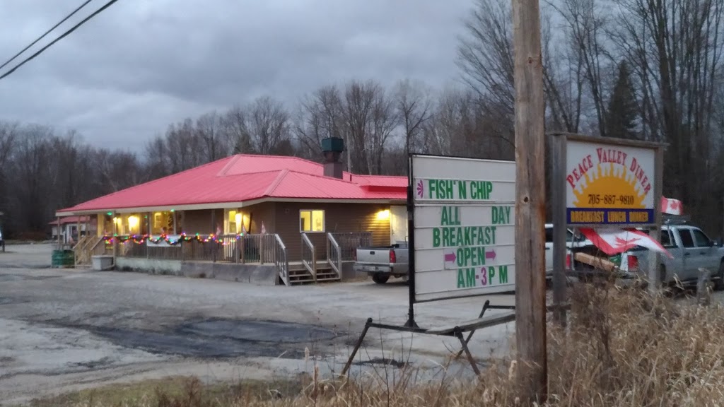 Peace Valley Diner | 2 Response St, Fenelon Falls, ON K0M 1N0, Canada | Phone: (705) 887-9810