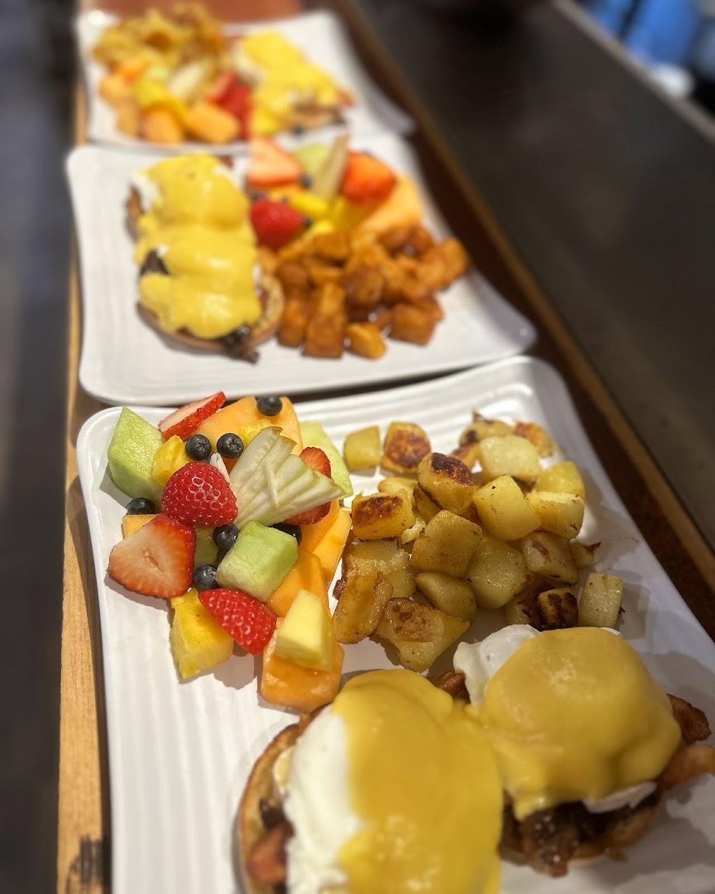 Restaurant CocoMania déjeuner dîner | 1083 Boulevard du Curé-Labelle Sainte-Thérèse, Blainville, QC J7C 3M9, Canada | Phone: (450) 818-2223