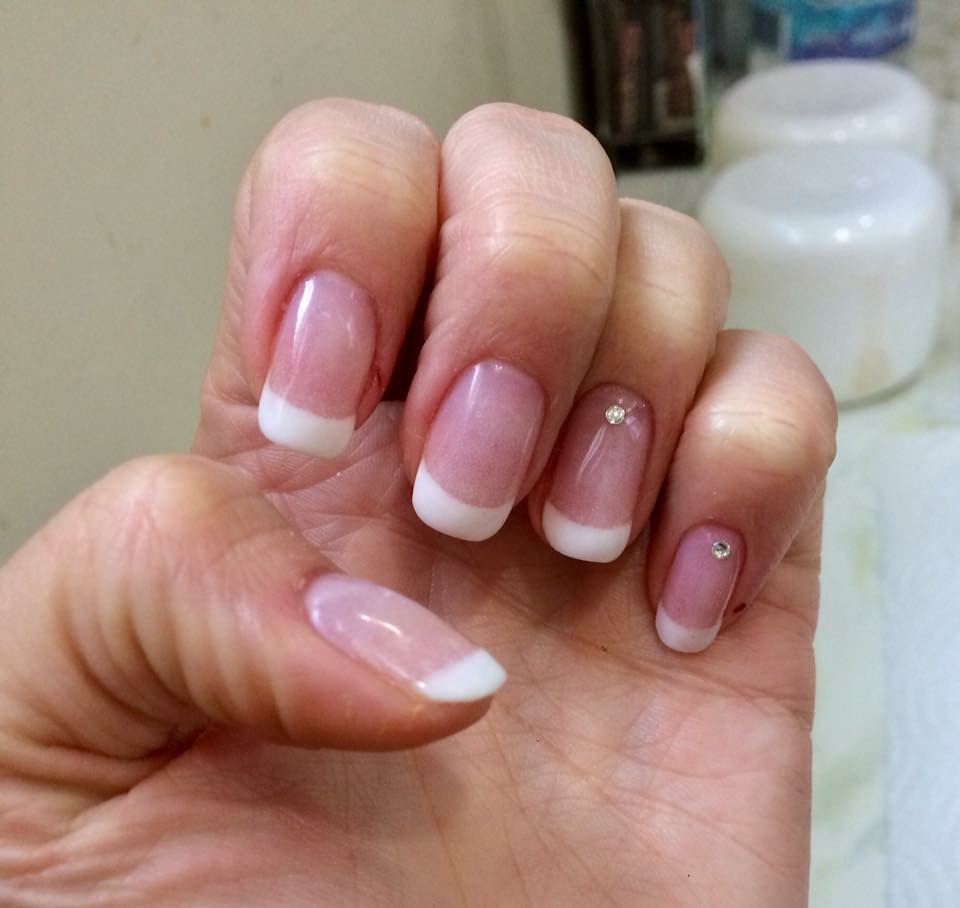 Esthétique Création Beauté | 66 Rue des Carrières, Chambly, QC J3L 2H6, Canada | Phone: (450) 982-1336