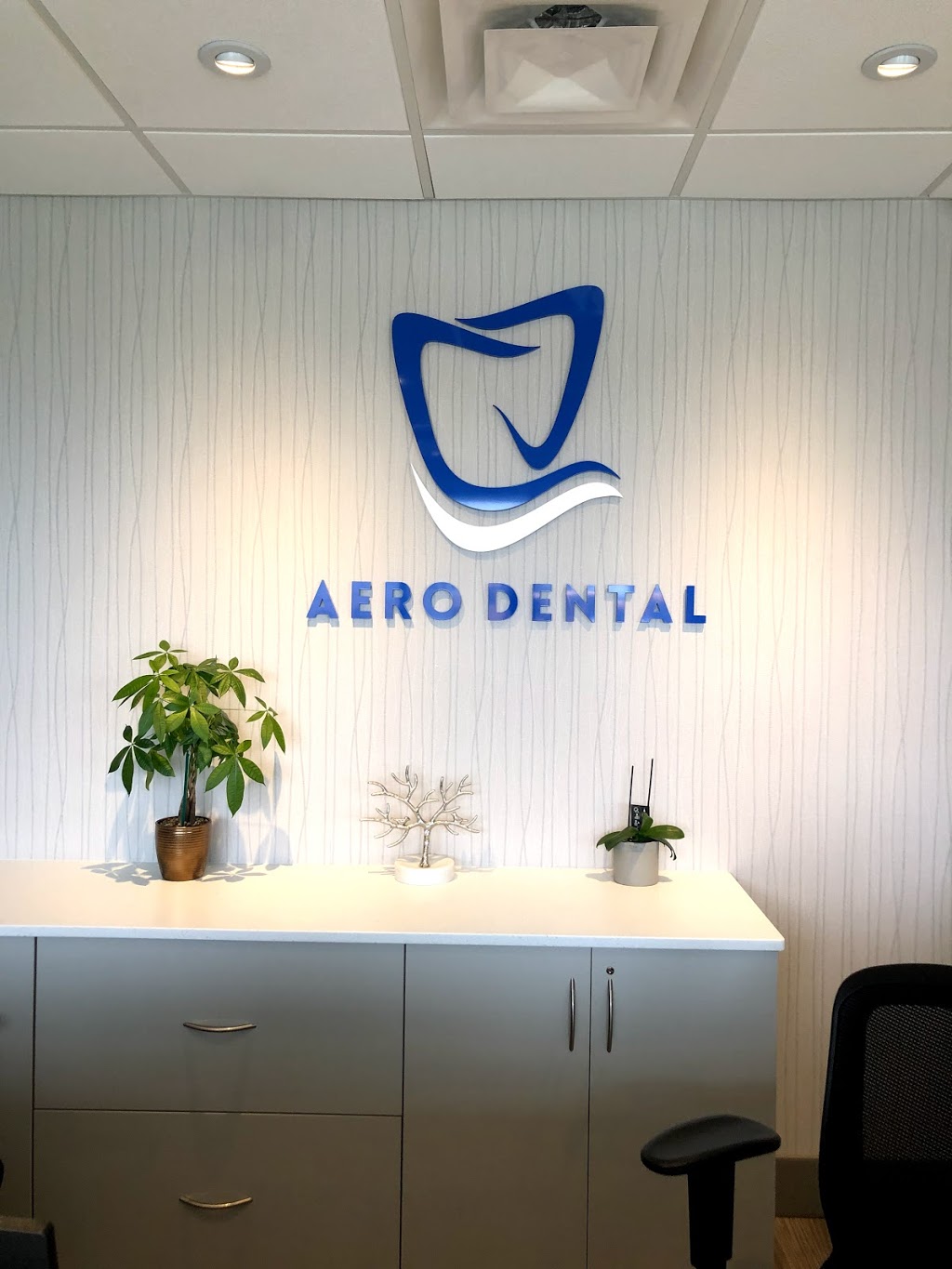 Aero Dental | 9990 The Gore Rd, Brampton, ON L6P 4L8, Canada | Phone: (905) 913-9990