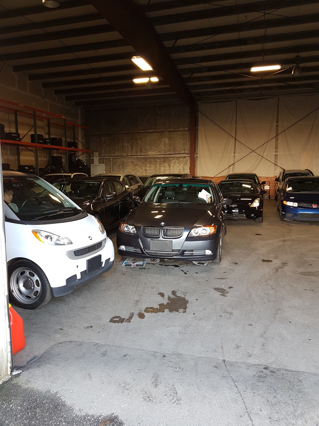 TALA AUTO SELECT | 18 Duncan St, New Westminster, BC V3M 5G3, Canada | Phone: (604) 357-3081