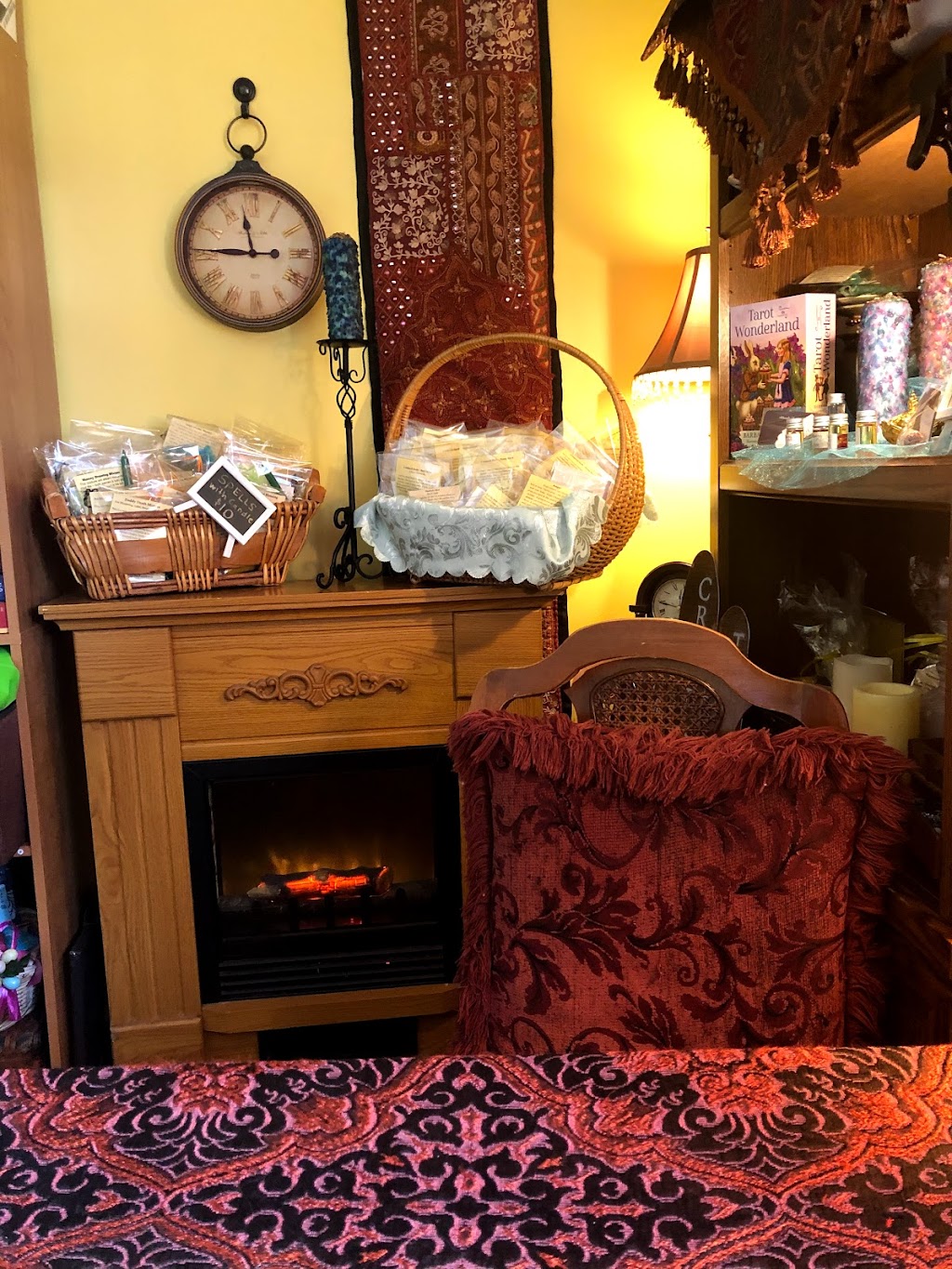 Goddess Garage Tarot Parlor | 2447 Princess St Suite 1, Kingston, ON K7M 3G1, Canada | Phone: (613) 305-2249