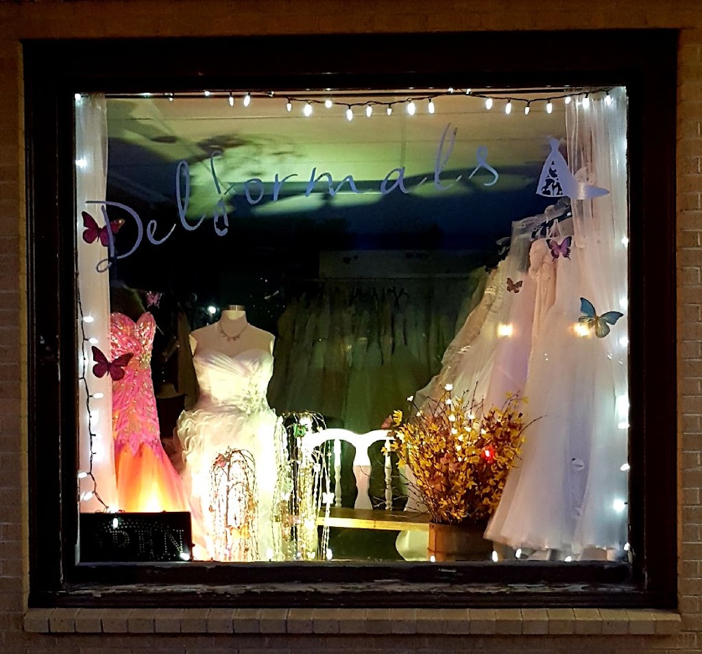 Delformals Wear | 227 Commercial St, Berwick, NS B0P 1E0, Canada | Phone: (902) 375-2359