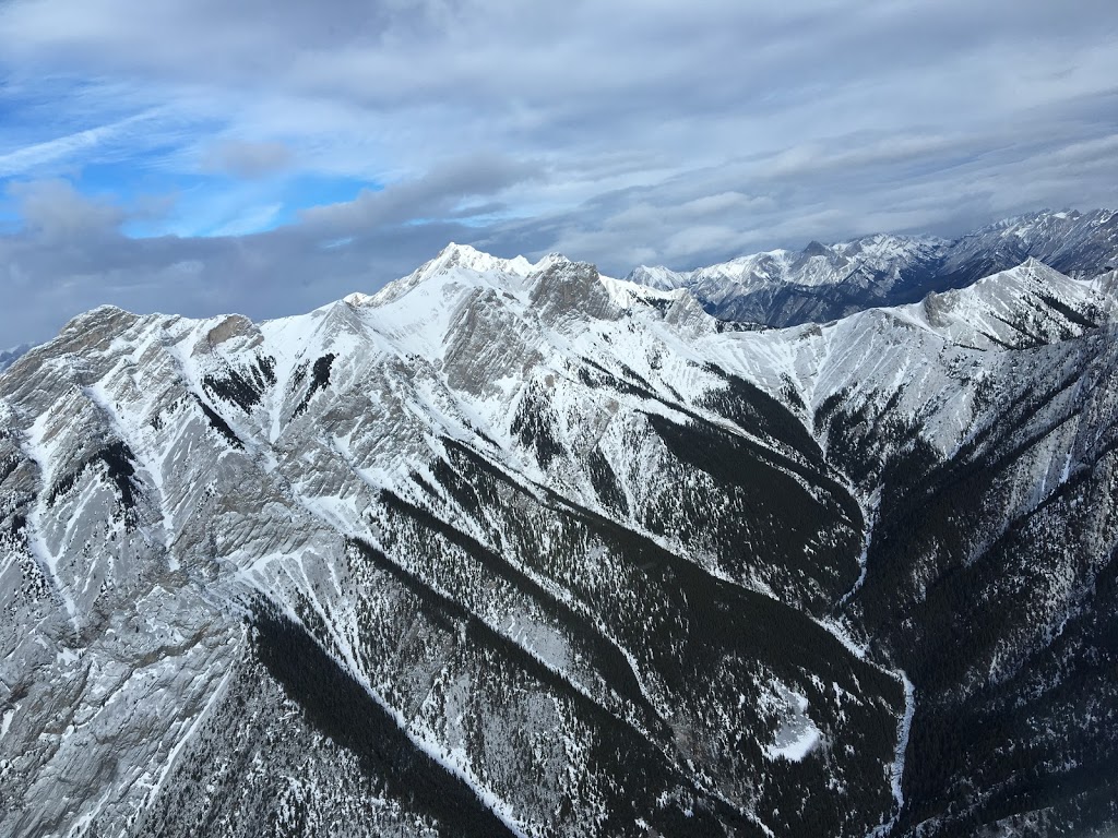 Alpine Helicopters Inc. | 888 Nakoda Way, Kananaskis, AB T0L 1N0, Canada | Phone: (403) 881-9901