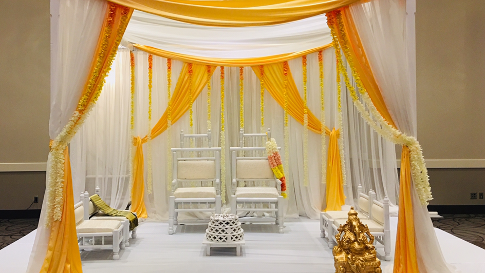 Mandap.ca | 100 Chagall Dr, Thornhill, ON L4J 9B8, Canada | Phone: (416) 428-7336