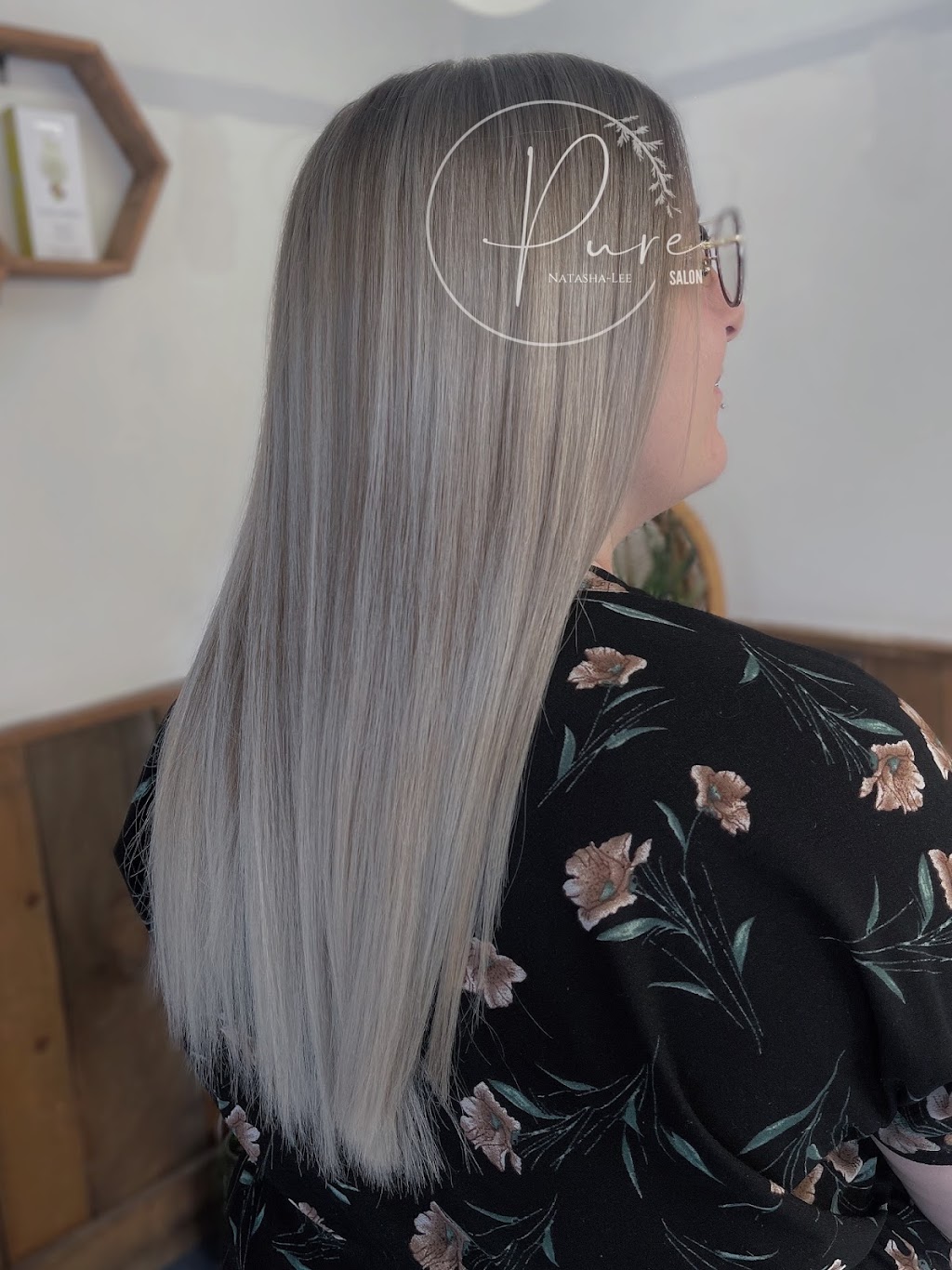 Pure Salon | 251a Rue de lÉglise, Napierville, QC J0J 1L0, Canada | Phone: (450) 245-3444