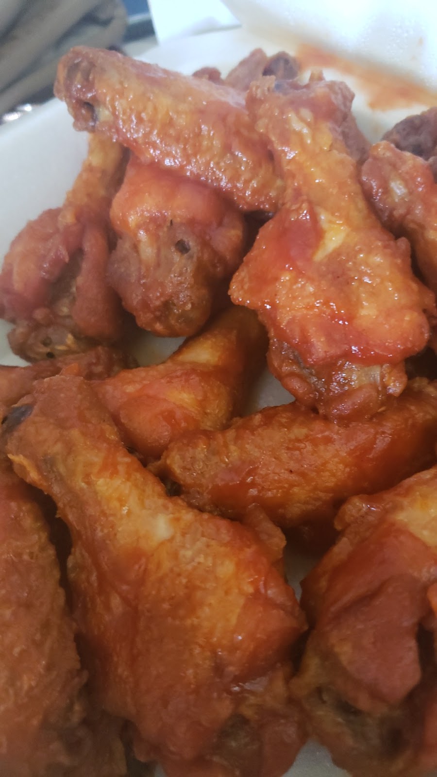 The Pizza Company | 172 Pelham Rd, St. Catharines, ON L2S 1W3, Canada | Phone: (905) 682-9211