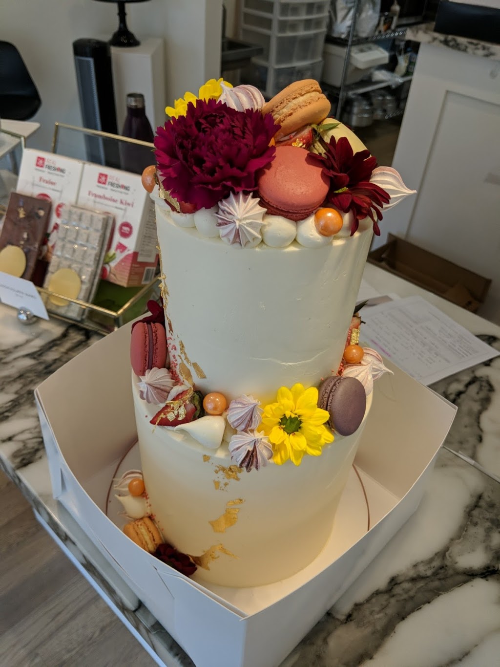 The Dessert Room | 1048 King St W, Hamilton, ON L8S 1L5, Canada | Phone: (905) 524-2323
