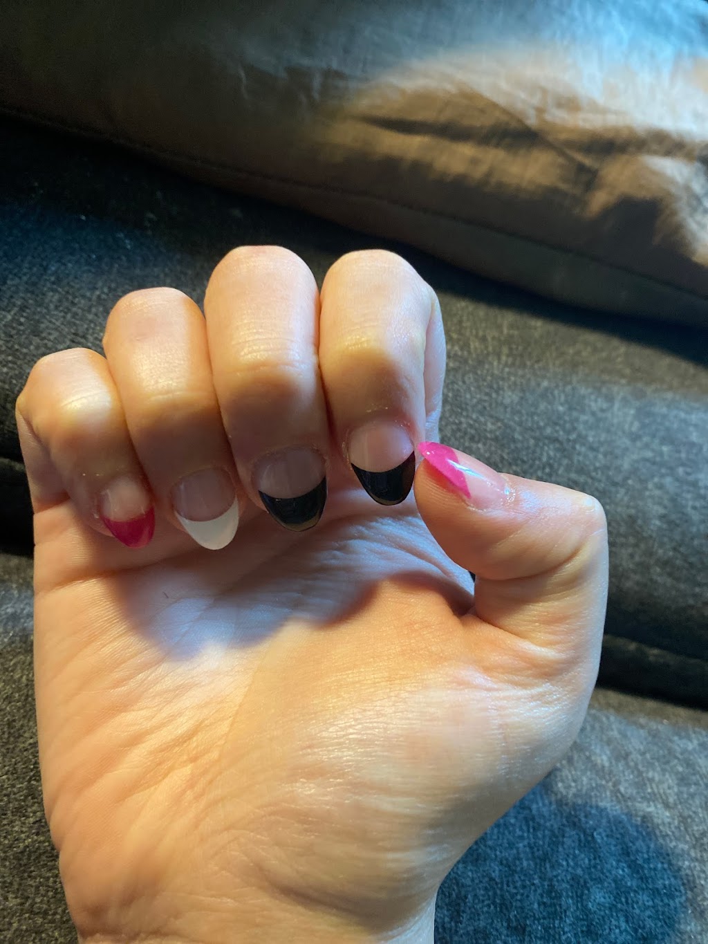 Dianas Nails | 769 Southdale Rd E, London, ON N6E 3B9, Canada | Phone: (519) 690-1081