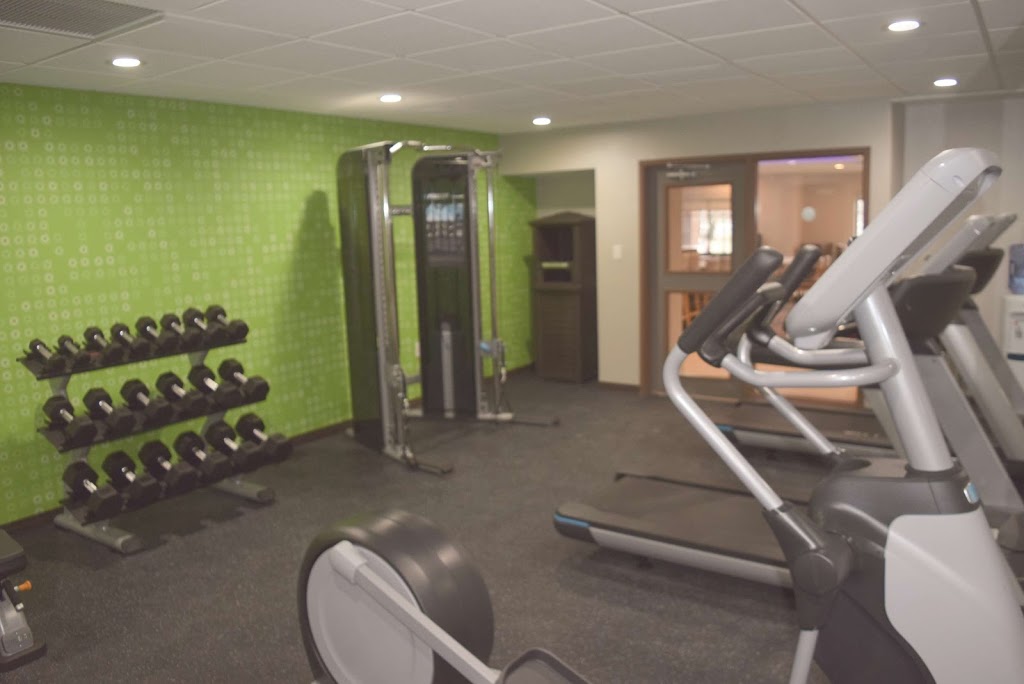 La Quinta Inn & Suites by Wyndham Lackawanna | 2500 Hamburg Turnpike, Lackawanna, NY 14218, USA | Phone: (716) 821-0030