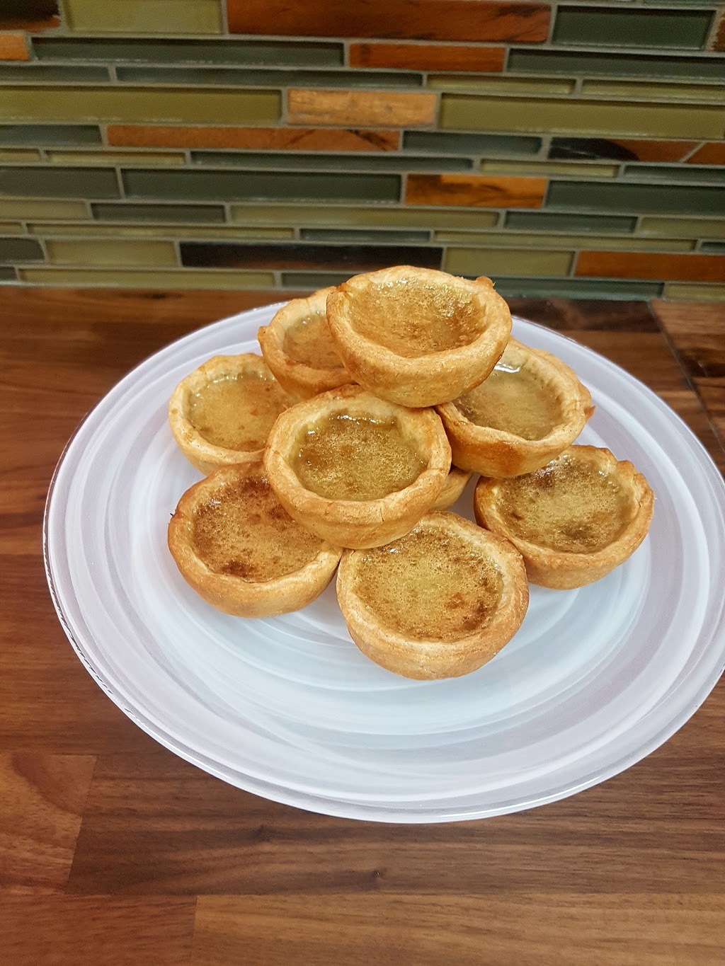 Cals Bakery & Cafe | 331 Bayfield St unit 5, Barrie, ON L4M 3C2, Canada | Phone: (705) 792-1769