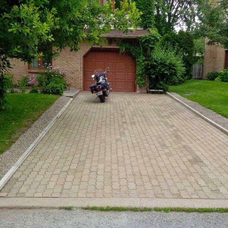 Les artistes du pavé | 1825 Rue Dunant, Saint-Bruno-de-Montarville, QC J3V 2Y3, Canada | Phone: (514) 531-2610