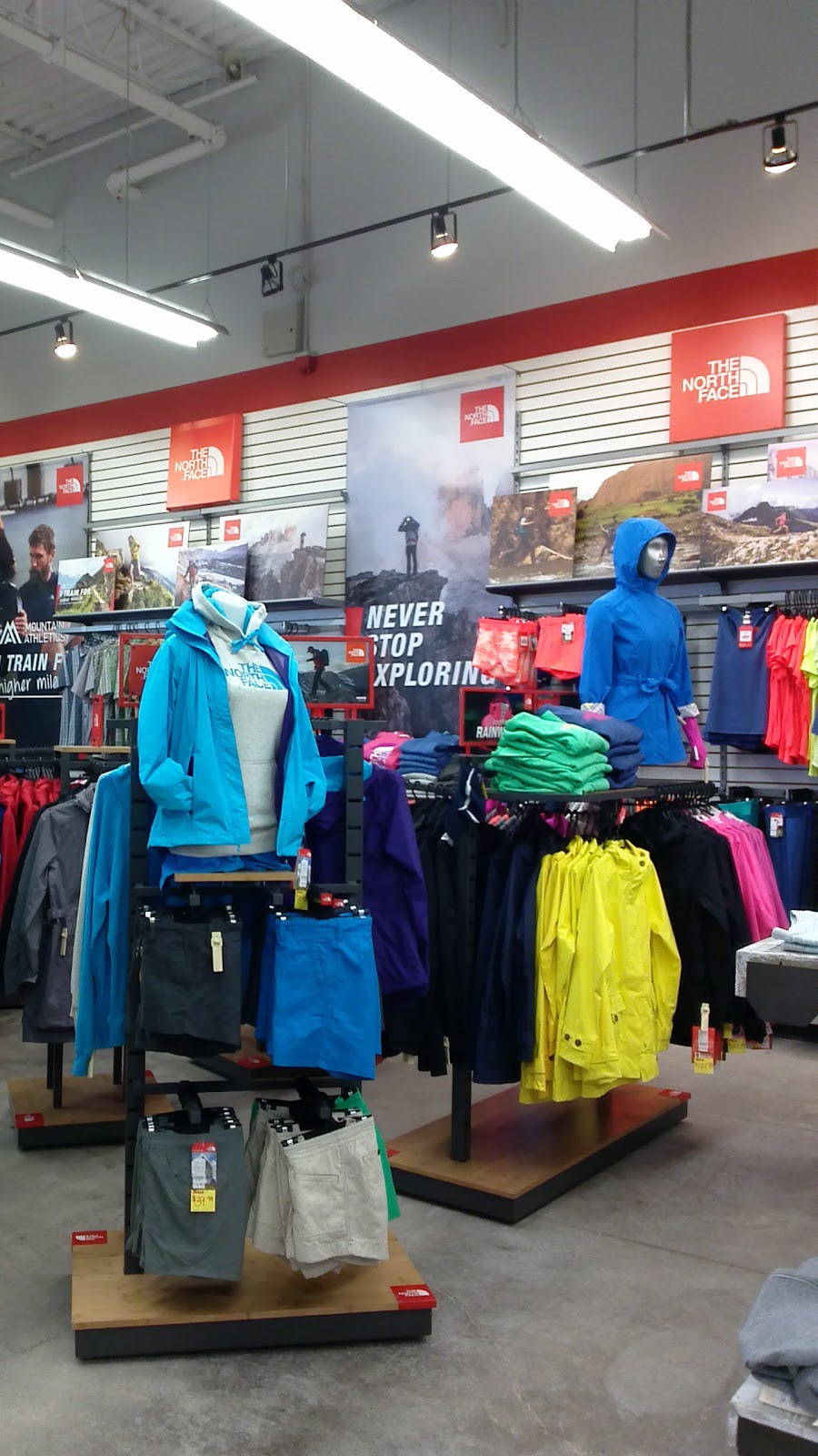 Cleves Source For Sports | 204 Chain Lake Dr, Halifax, NS B3S 1C5, Canada | Phone: (902) 450-5353
