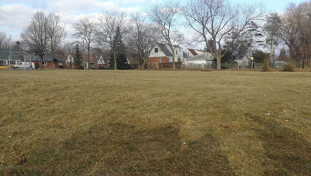 Muir Park | 66 Martindale Rd, Scarborough, ON M1M 2C1, Canada