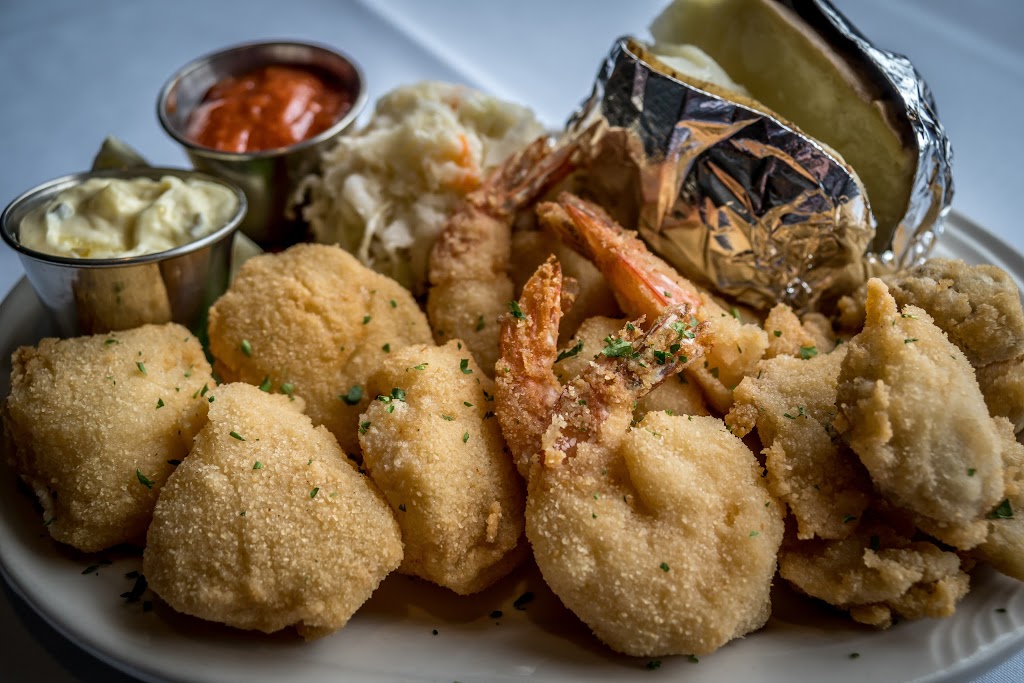 Eckls Restaurant | 4936 Ellicott Rd, Orchard Park, NY 14127, USA | Phone: (716) 662-2262