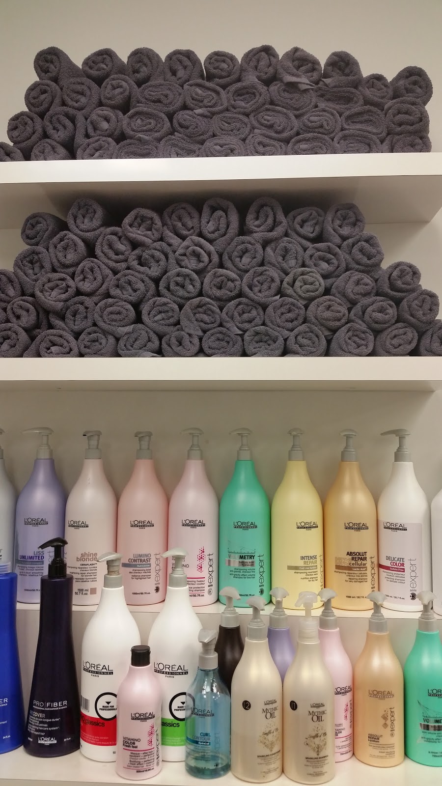 For U Salon & Medspa | 3451 Yonge St, North York, ON M4N 2N3, Canada | Phone: (416) 484-8382