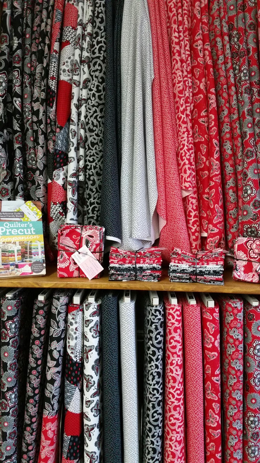 Koris FABRIC CREATIONS | 4300 Alice St, Bellingham, WA 98226, USA | Phone: (360) 671-7570