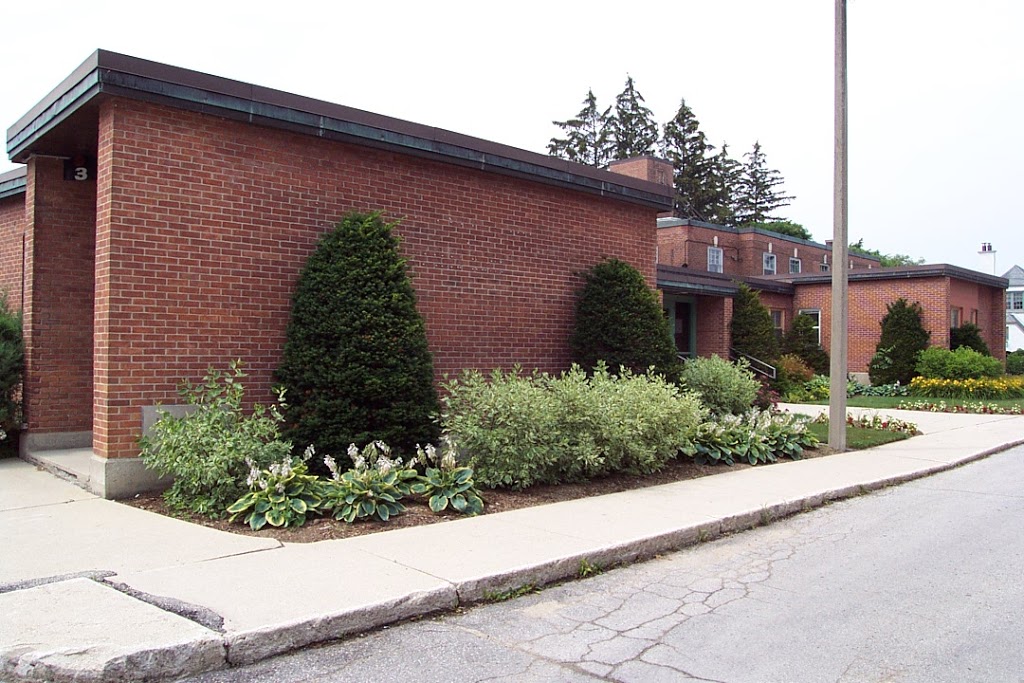 The Village Long-Term Care Home | 101 10th St, Hanover, ON N4N 1M9, Canada | Phone: (519) 364-4320