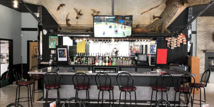 Resto-Bar Le 103 | 1717 Chem. du Chenal-du-Moine, Sorel-Tracy, QC J3P 5N3, Canada | Phone: (450) 908-7499