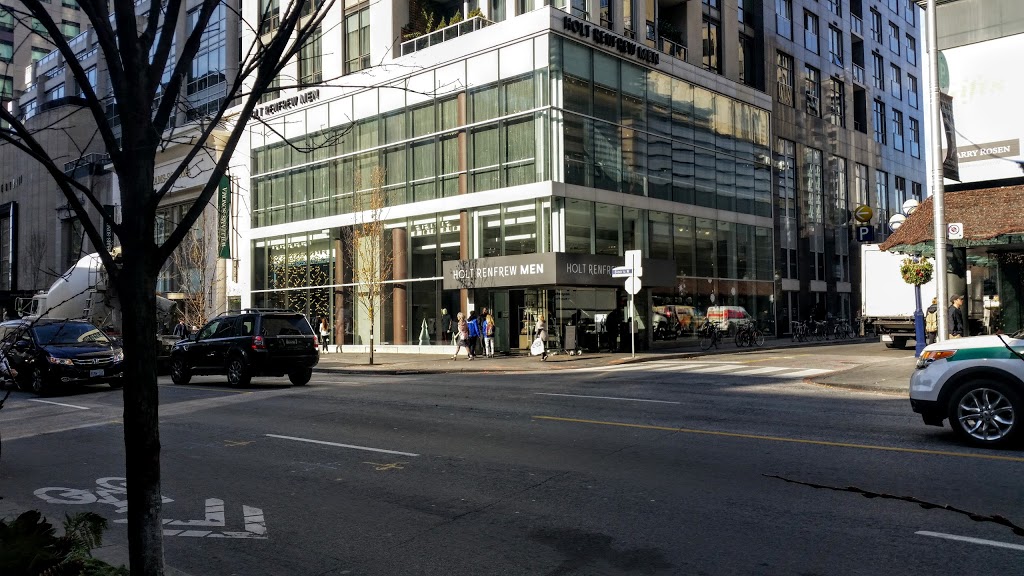 Holt Renfrew Men | 100 Bloor St W, Toronto, ON M5S 3L3, Canada | Phone: (416) 960-2929