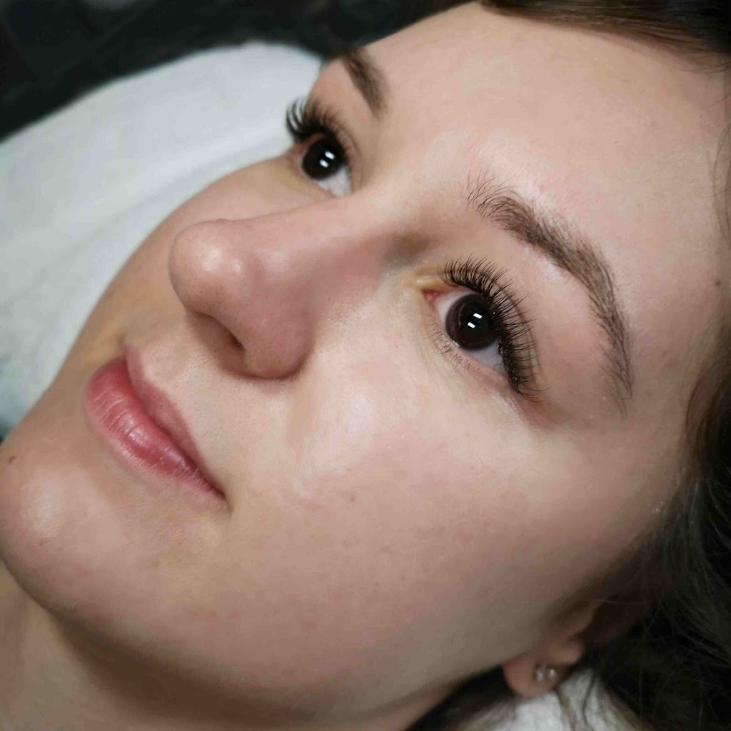 Sublime Lash Studio | 38 Grand Ave S, Cambridge, ON N1S 2L6, Canada | Phone: (519) 841-3075