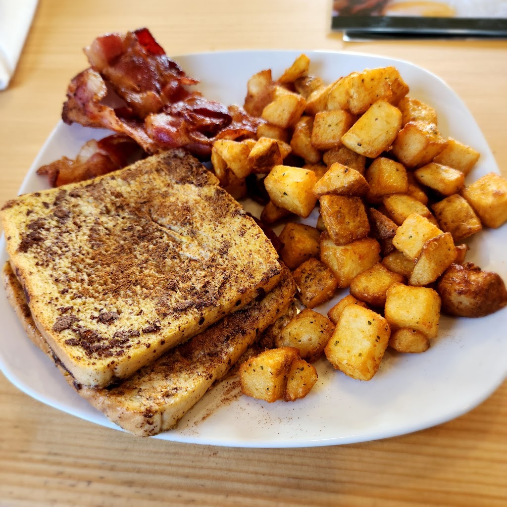 Eggsellent | Stapleton Ave, Hamilton, ON L8H 3K7, Canada | Phone: (905) 549-2626