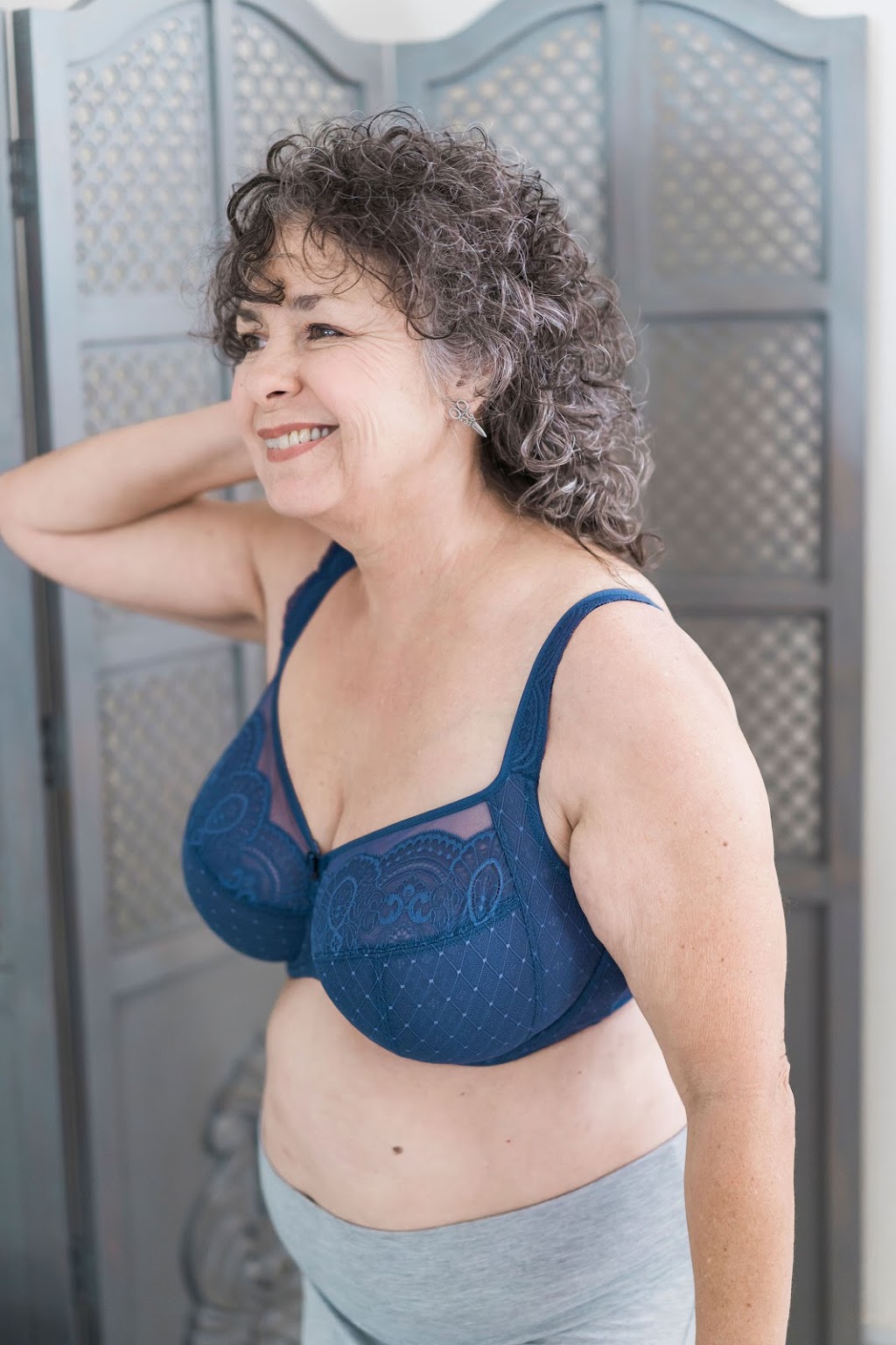 Pinned Up Bra Lounge | Kelso Crescent, Vaughan, ON L6A 2E1, Canada | Phone: (647) 272-4922