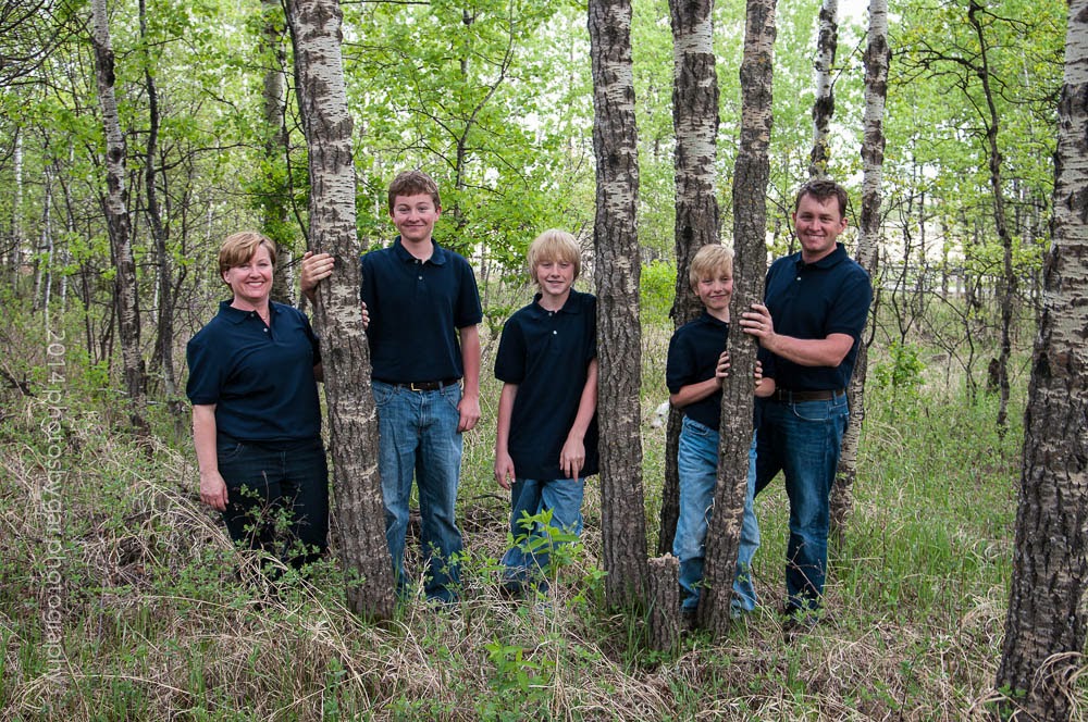 photosbygar photography | 242132 88 St E, De Winton, AB T1S 3Y3, Canada | Phone: (403) 630-0020
