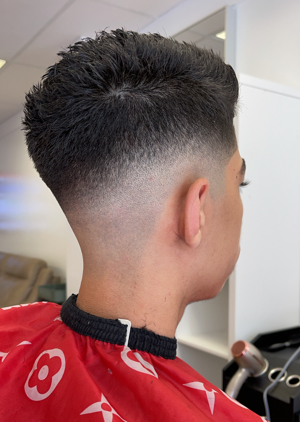 Chateau Barbershop | 158B McArthur Ave. unit 5, Ottawa, ON K1L 7E7, Canada | Phone: (613) 421-1233