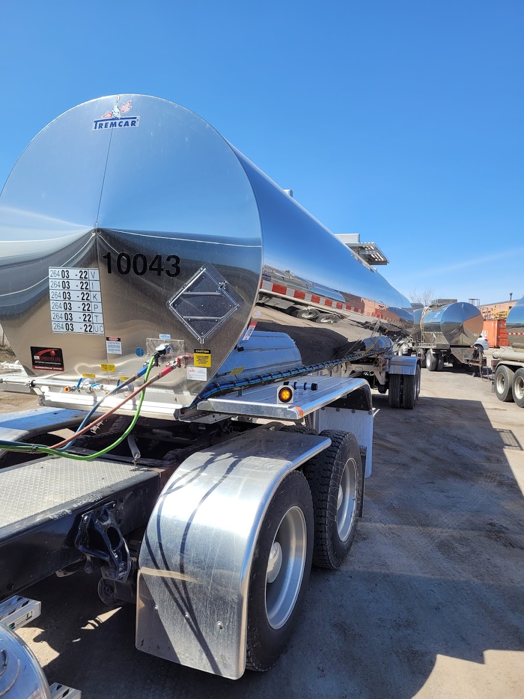G & D Tank & Trailer Repairs | 55 Steeles Ave E, Milton, ON L9T 1X9, Canada | Phone: (905) 876-2444