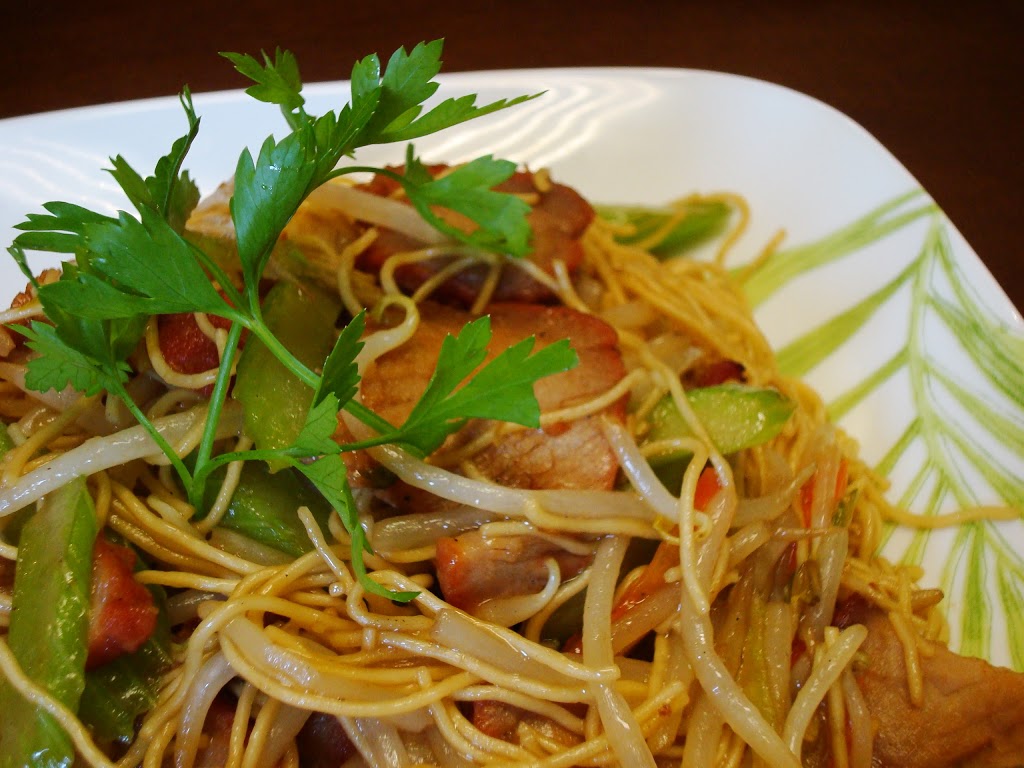 Far East Restaurant | 3060 Falconbridge Hwy #2, Garson, ON P3L 1P6, Canada | Phone: (705) 693-2749