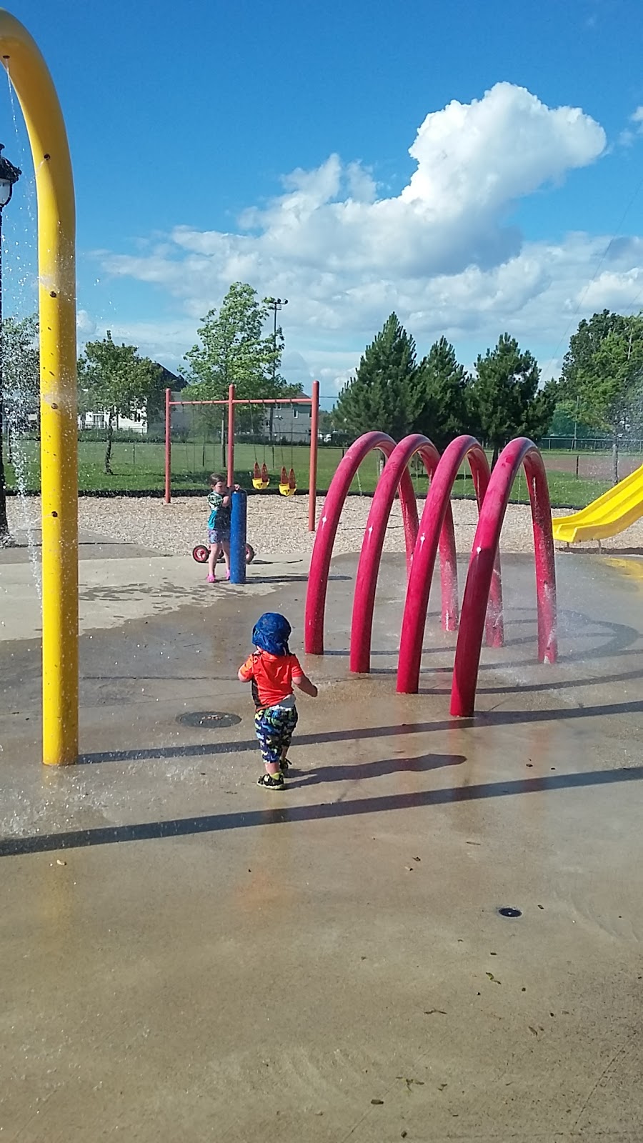Yvan-Franko | 299 Boulevard De Gaulle, Châteauguay, QC J6K 2V2, Canada
