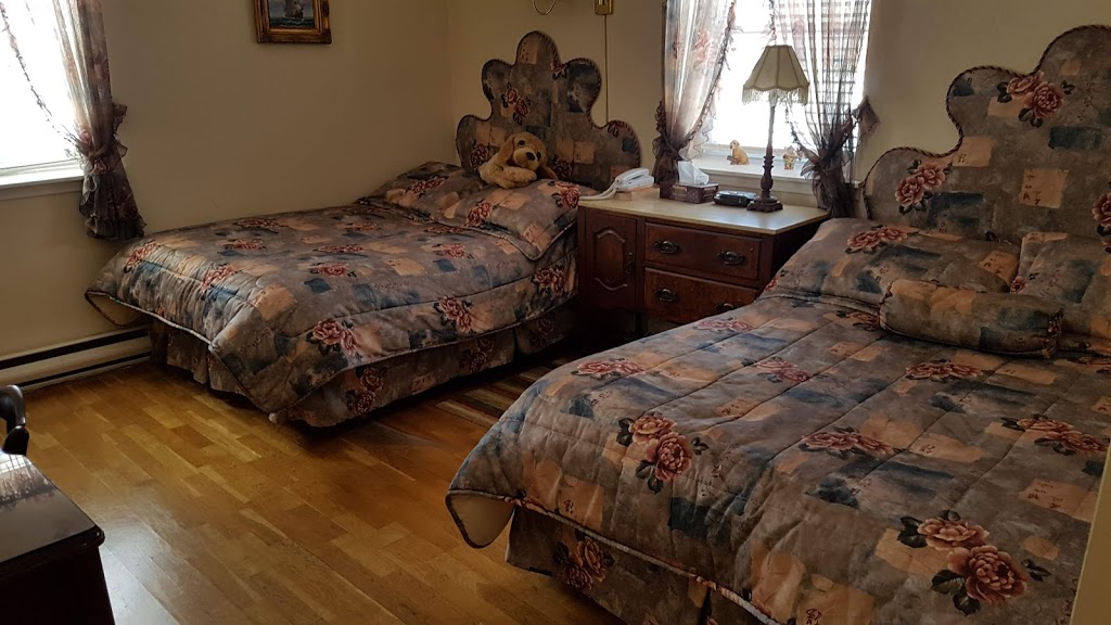 Marshlands Inn | 55 Bridge St, Sackville, NB E4L 3N8, Canada | Phone: (506) 536-0170