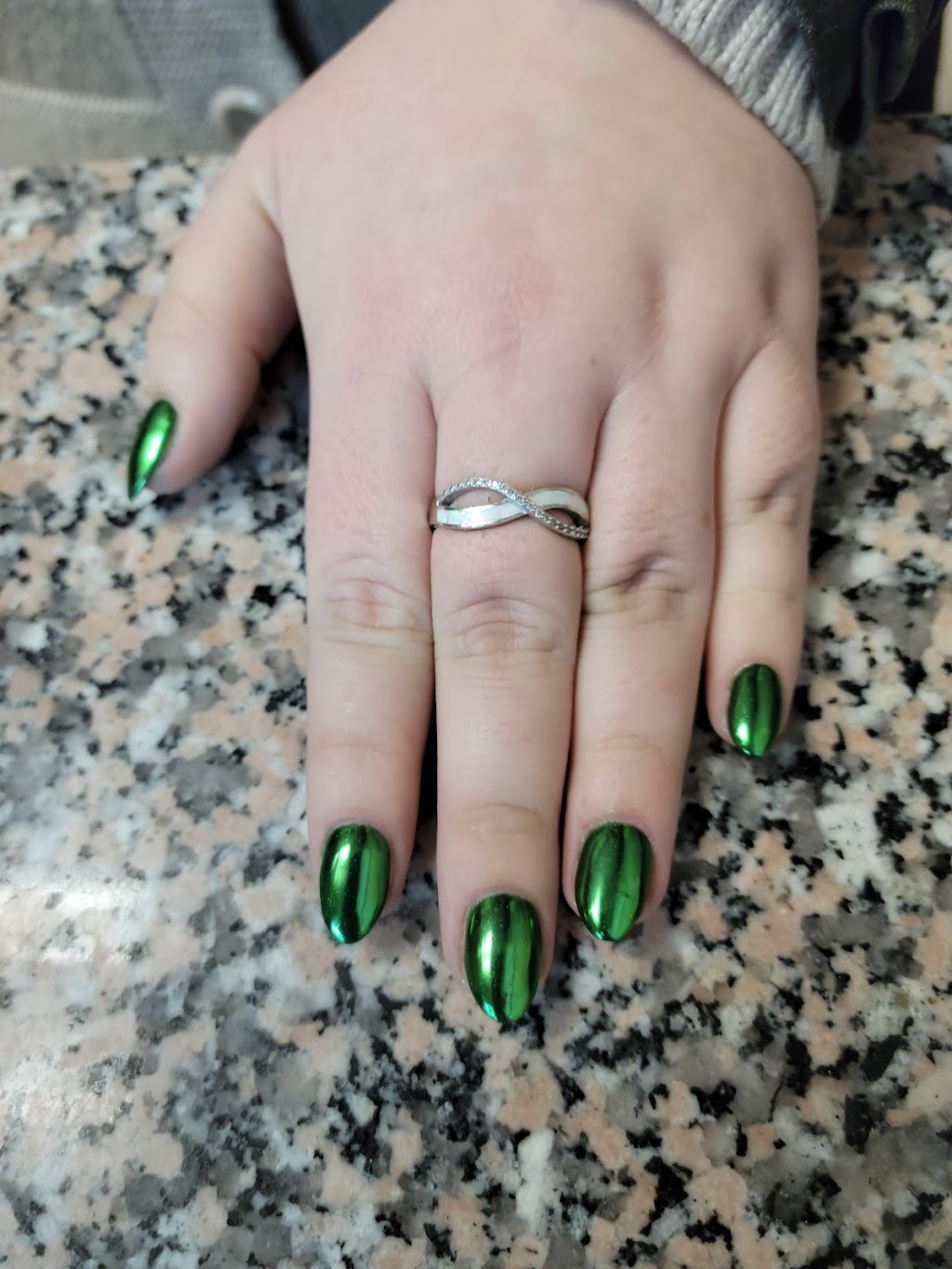 Galaxy Nail Spa | 2106 Glenmore Ct SE, Calgary, AB T2C 2E6, Canada | Phone: (403) 453-1578